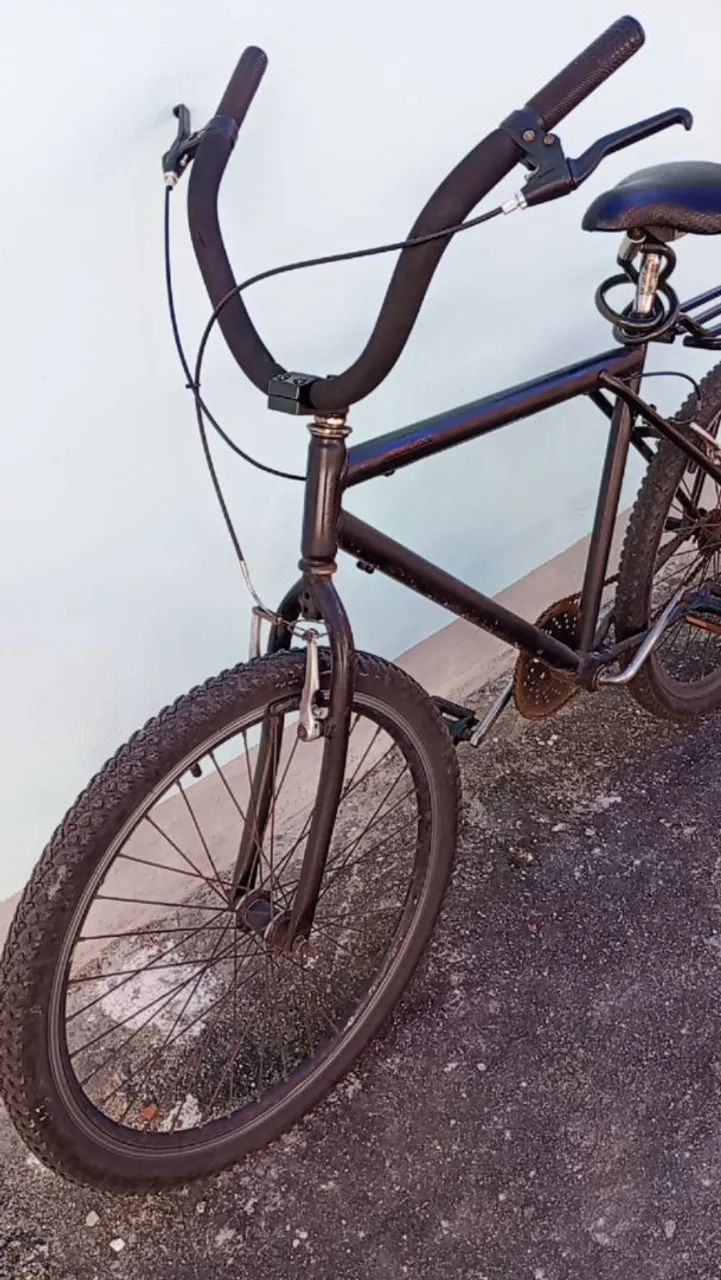 Bicicleta Aro 26 com Bagageiro - Foto 5