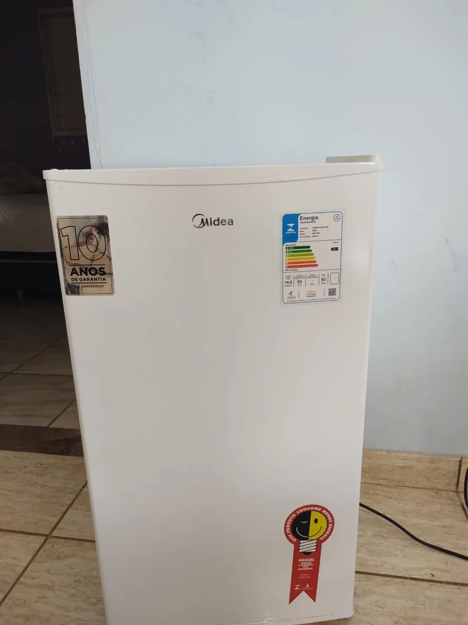 Frigobar Midea 93L - Foto 2