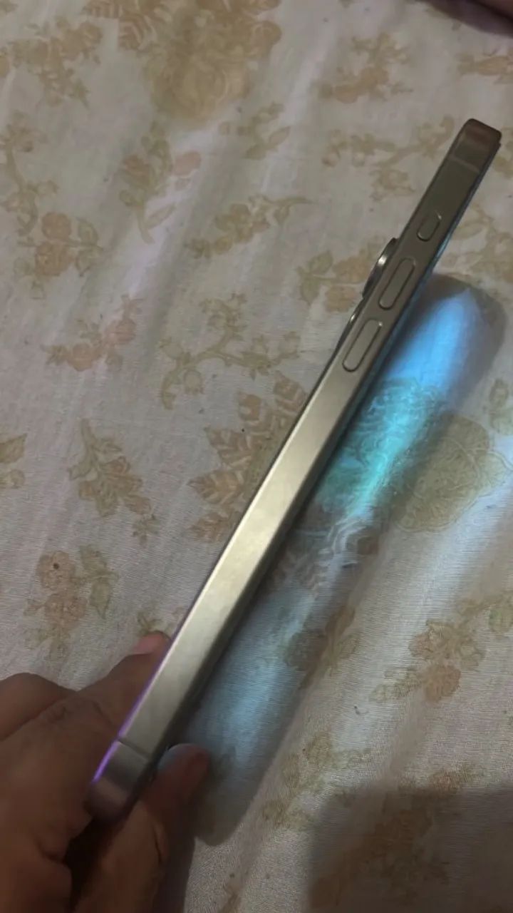 Vendo iPhone 15 pro max  - Foto 3