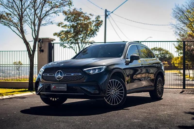 Mercedes-Benz Glc-300 2026