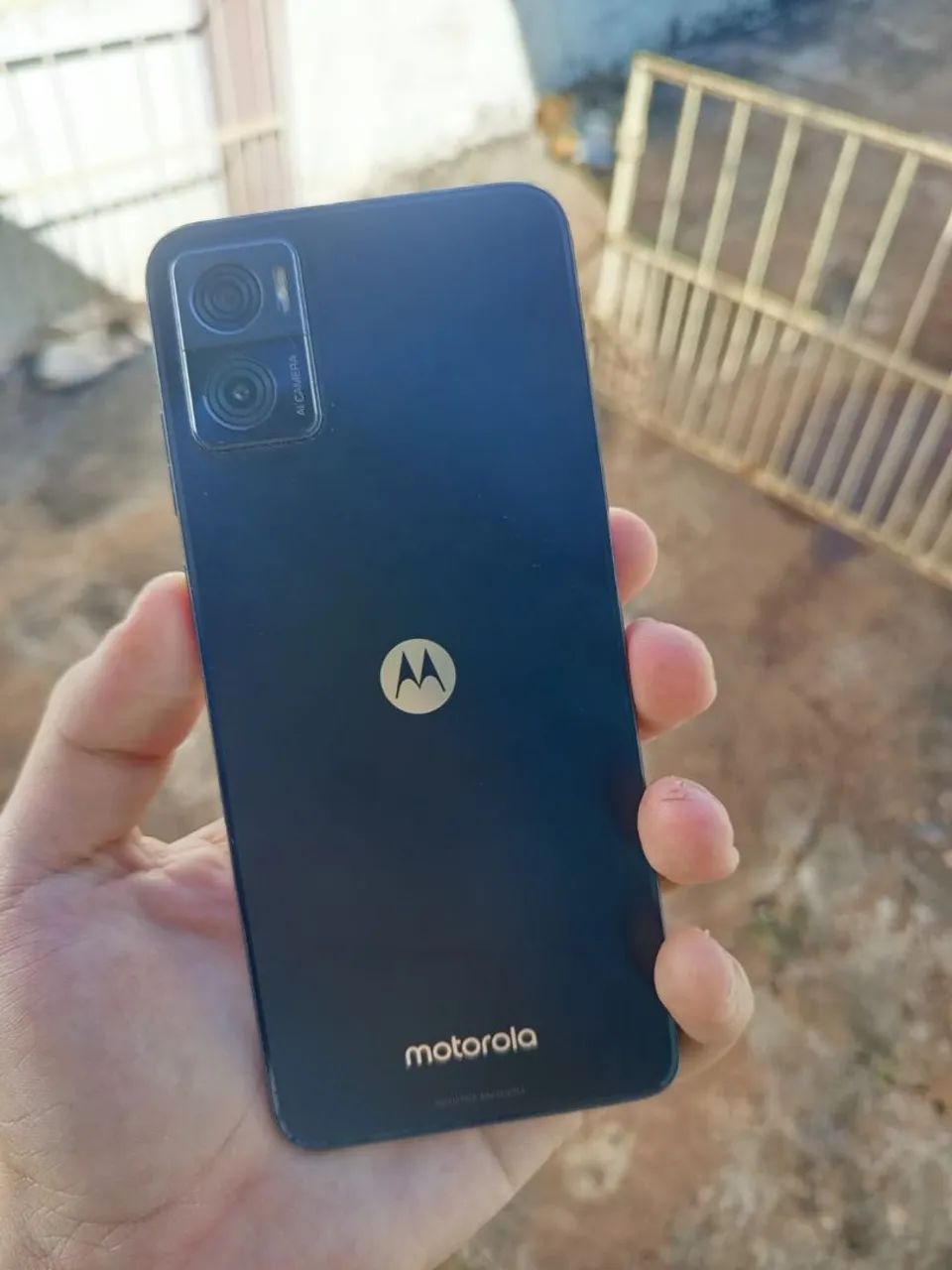 Celular Motorola e22