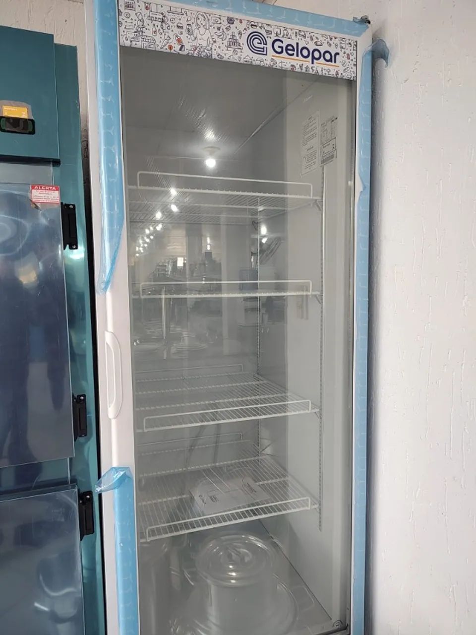 AL - FREEZER VERTICAL GELOPAR 577 - DUPLA AÇÃO 