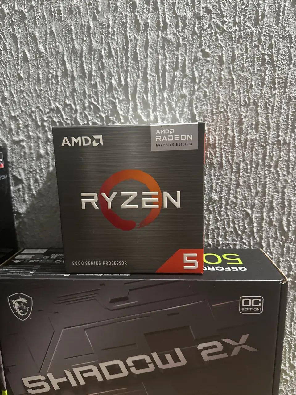 Processador Ryzen 5 5600GT seminovo com Caixa