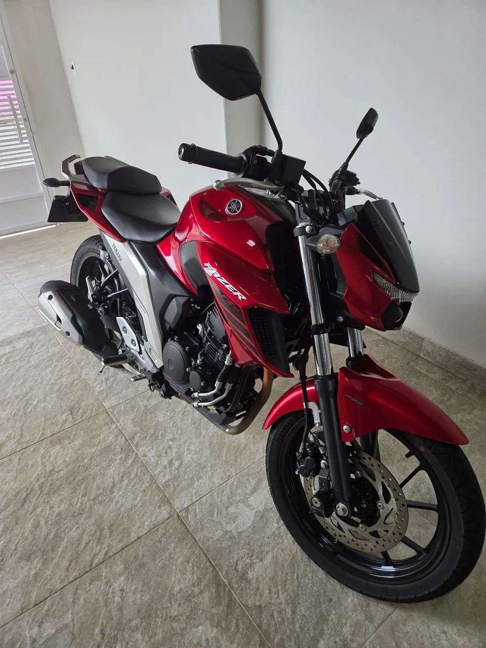 Yamaha Fazer 250 - 2023 - Varginha 