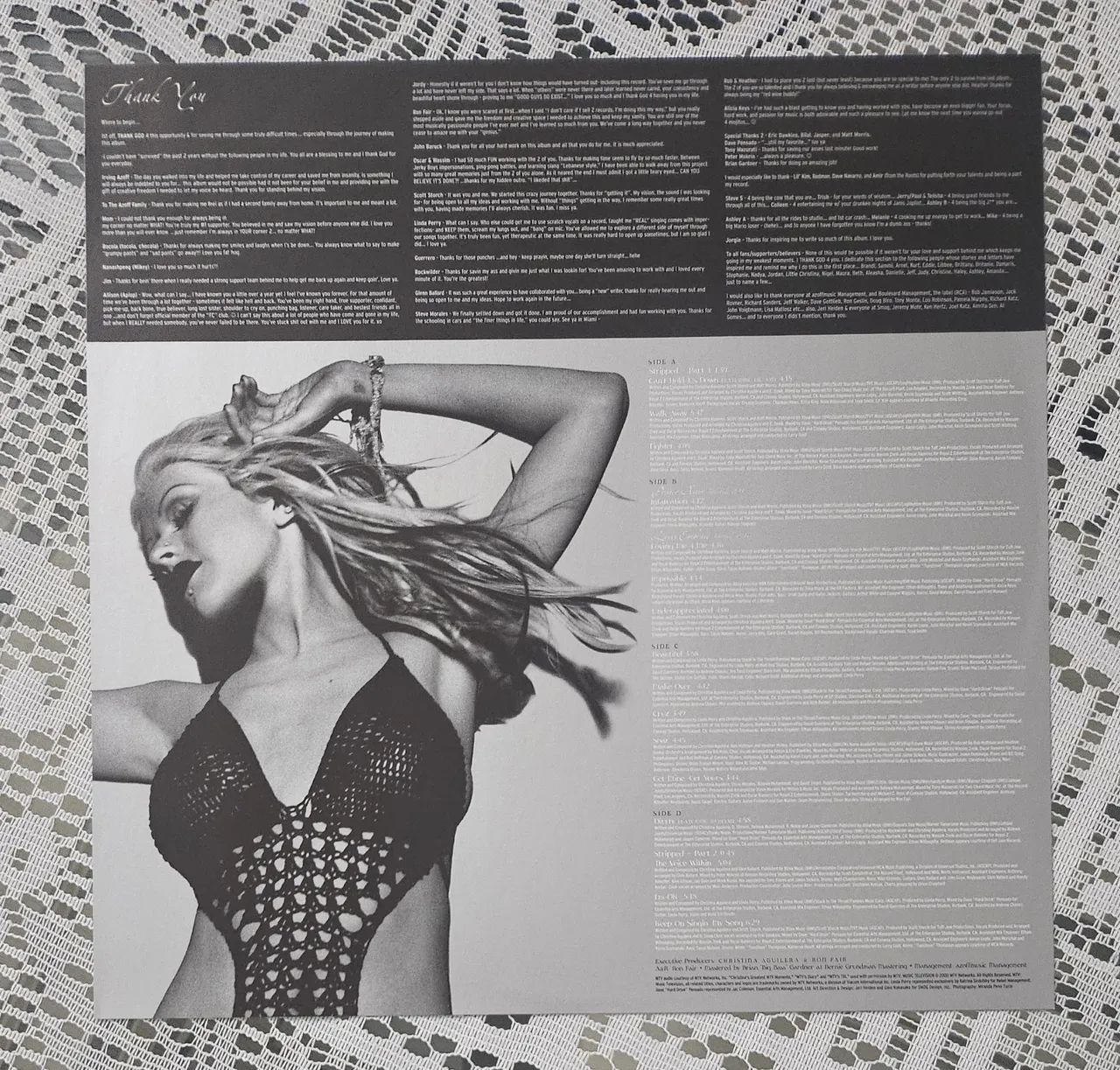 LP Christina Aguilera - Stripped - Vinil preto duplo - Foto 3
