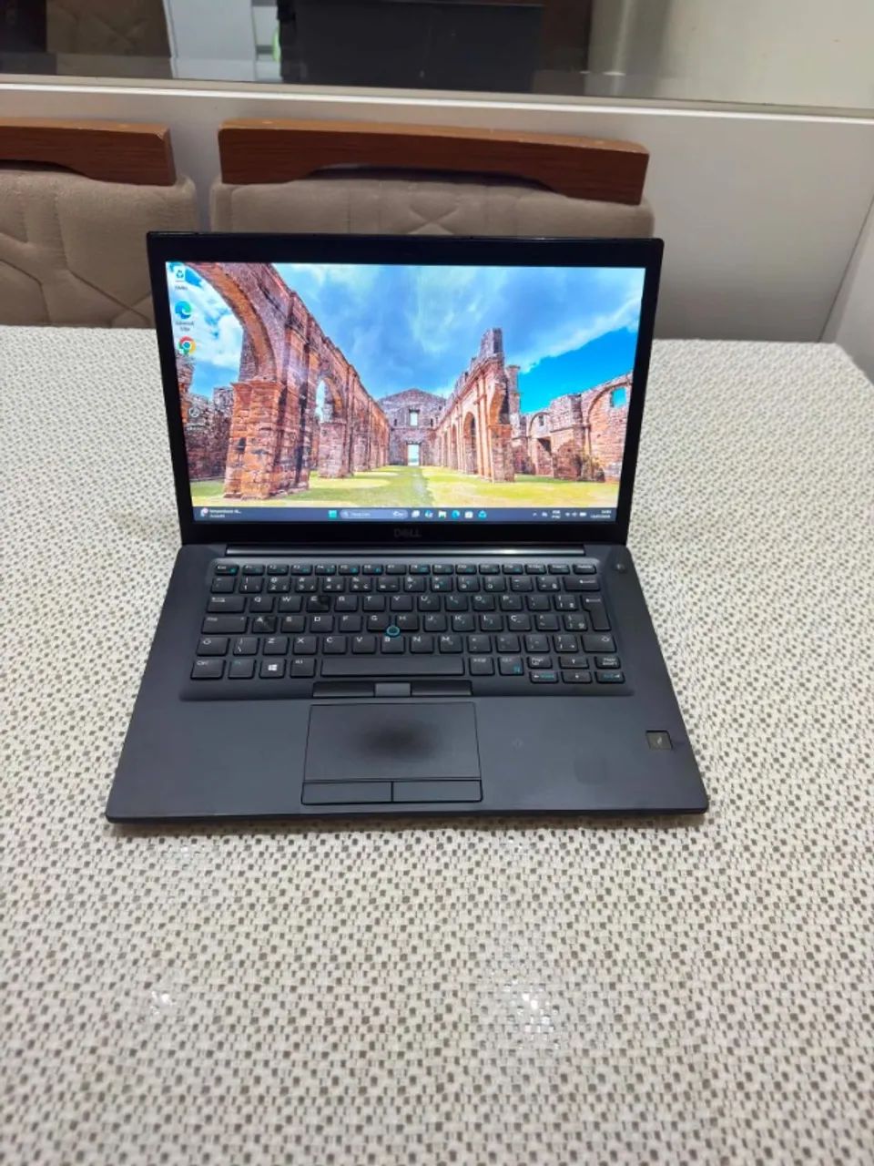 Vendo troco Notebook Dell Latitude 7490 Core I5/8gb/256Ssd.
