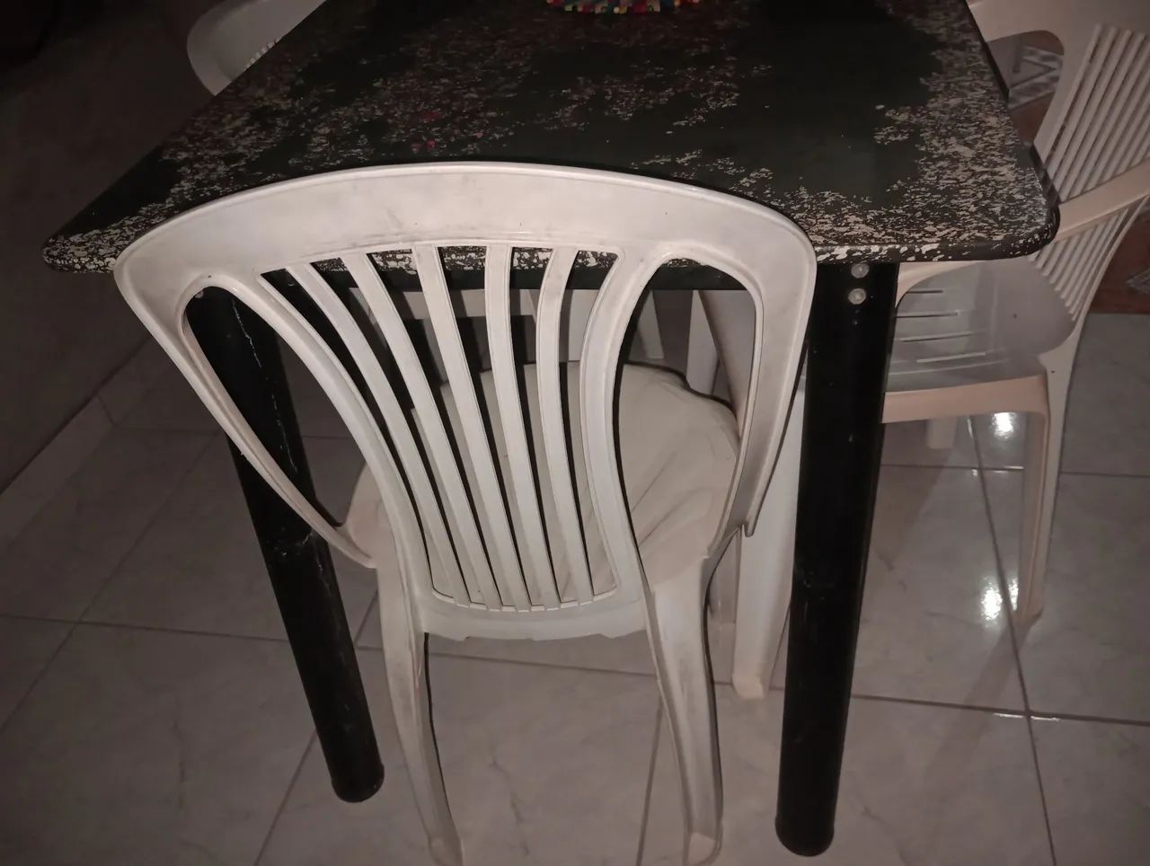 Vendo mesa de jantar - Foto 2