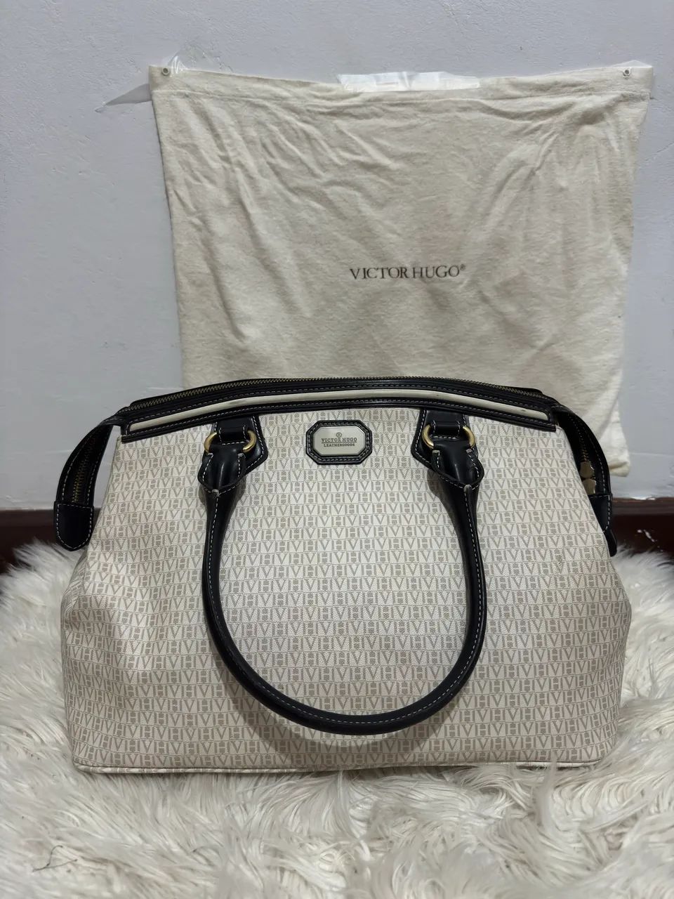 Bolsa Victor Hugo Branca