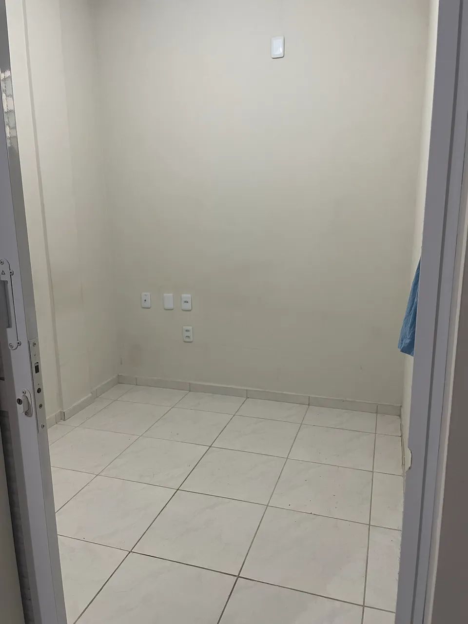 Alugo quarto para meninas - Foto 2