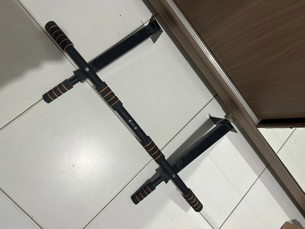 Barra fixa de parede  - Foto 2