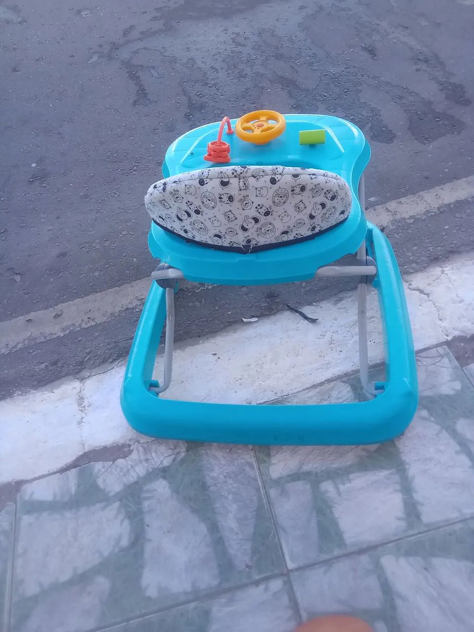 Vendo carrinho de bebê e andaja. - Foto 5
