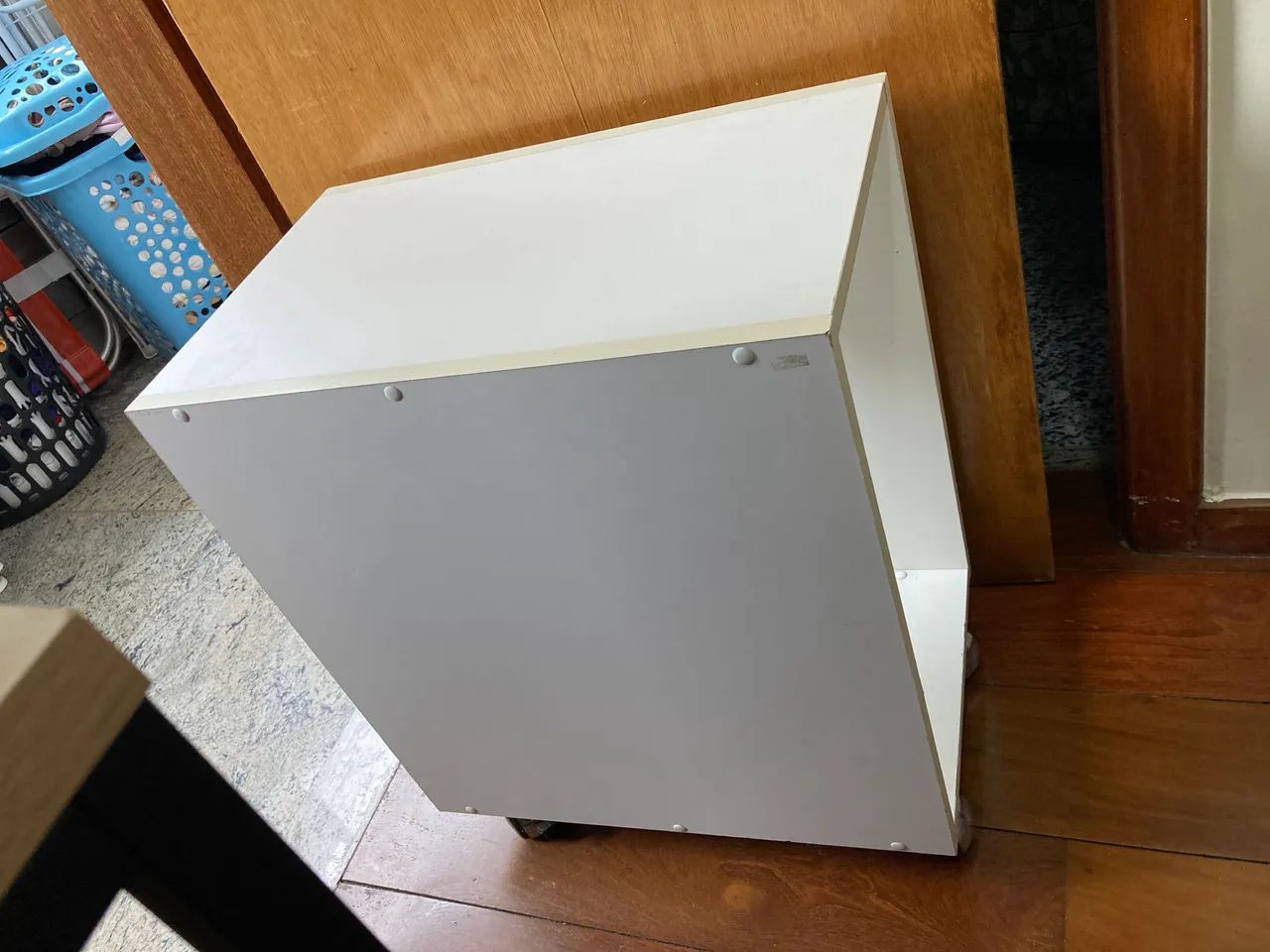 Módulo com rodízio / Mesa de apoio / Suporte para CPU - Foto 4
