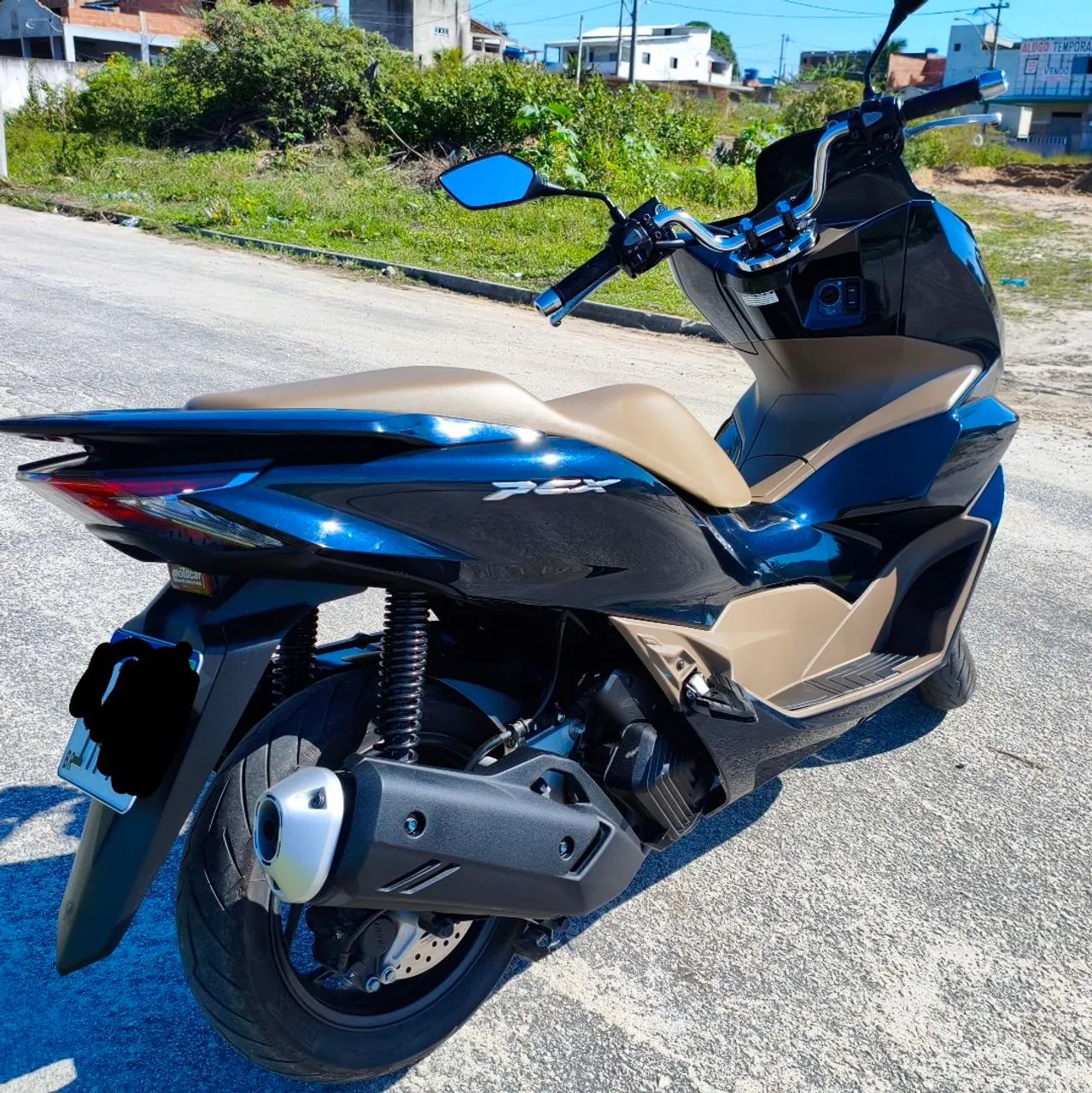 PCX DLX 2025 SUPER NOVA - Foto 5