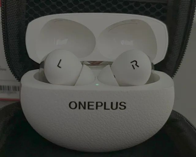 Fone de Ouvido Oneplus Buds Pro 3 By Dynaudio - Foto 3