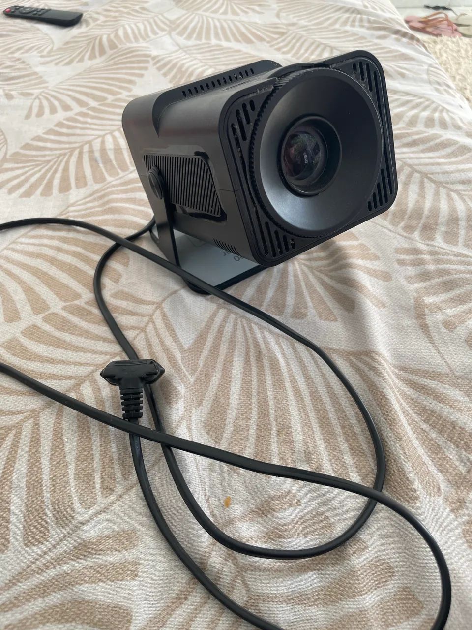 Projetor HY320