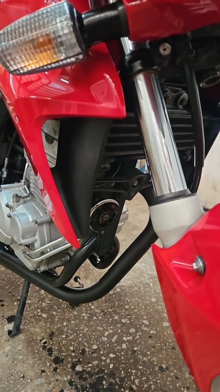 Honda CB 300R - Foto 4