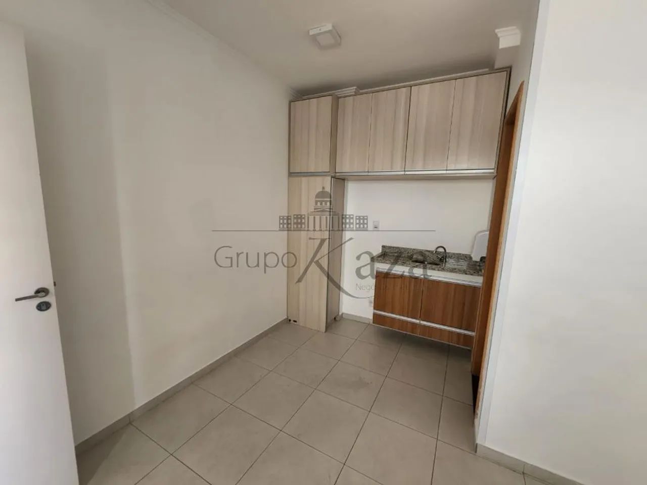 Oportunidade - Sala Comercial - Centro - Espaço Empresarial Sky I - 42m². - Foto 5