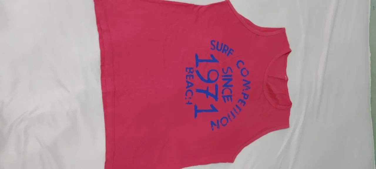 2 regatas e 2 camisetas - Foto 2