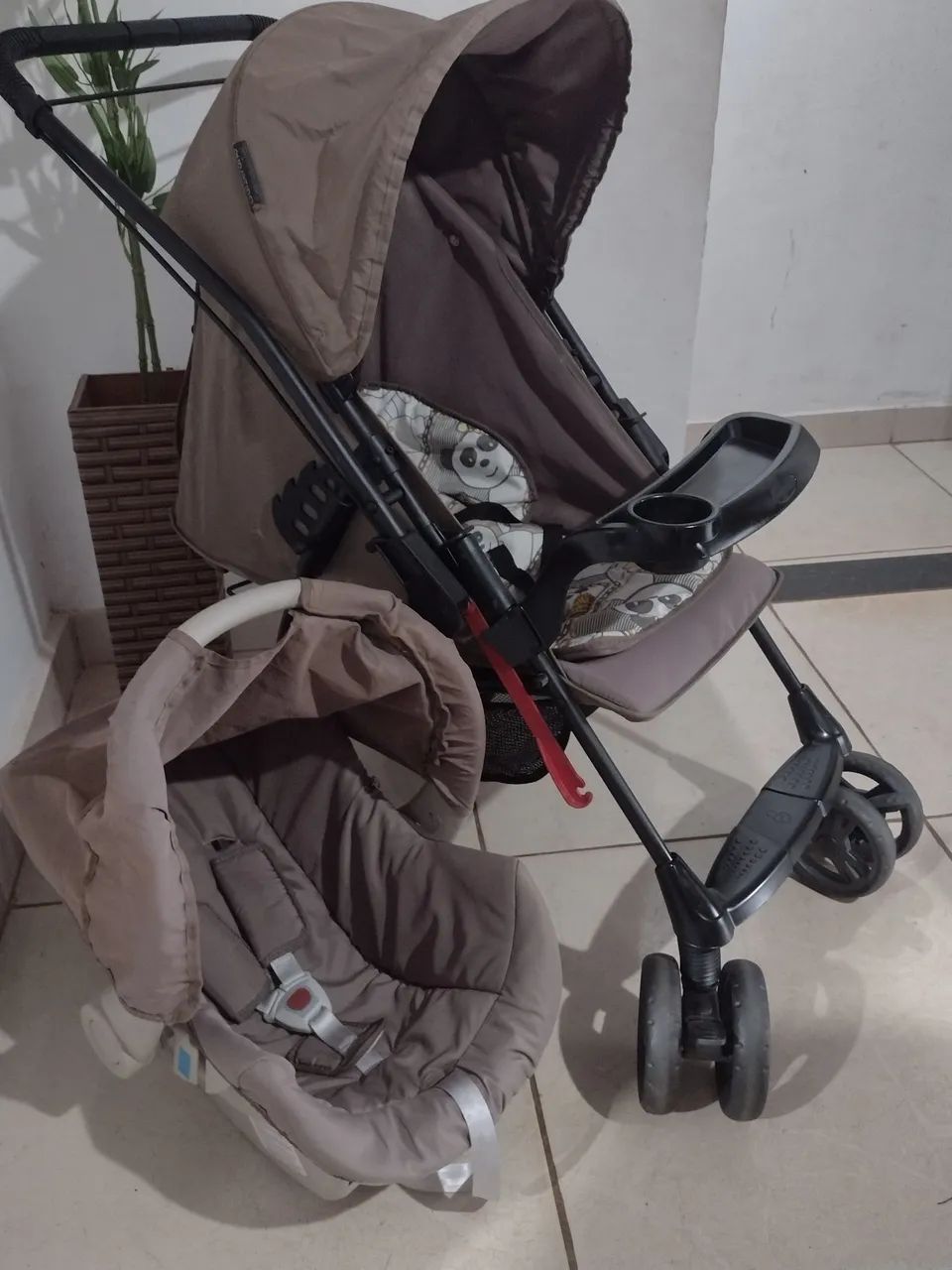 Carrinho com bebê conforto  - Foto 5
