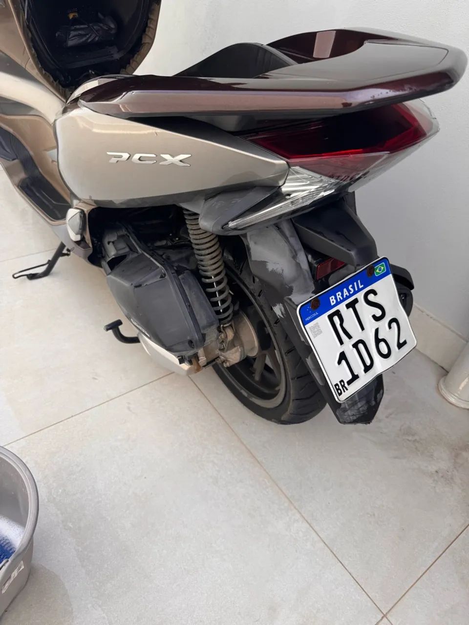 PCX DLX 2022 - Foto 2