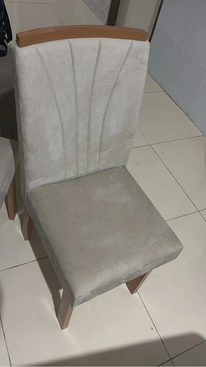 Mesa de 6 cadeiras 