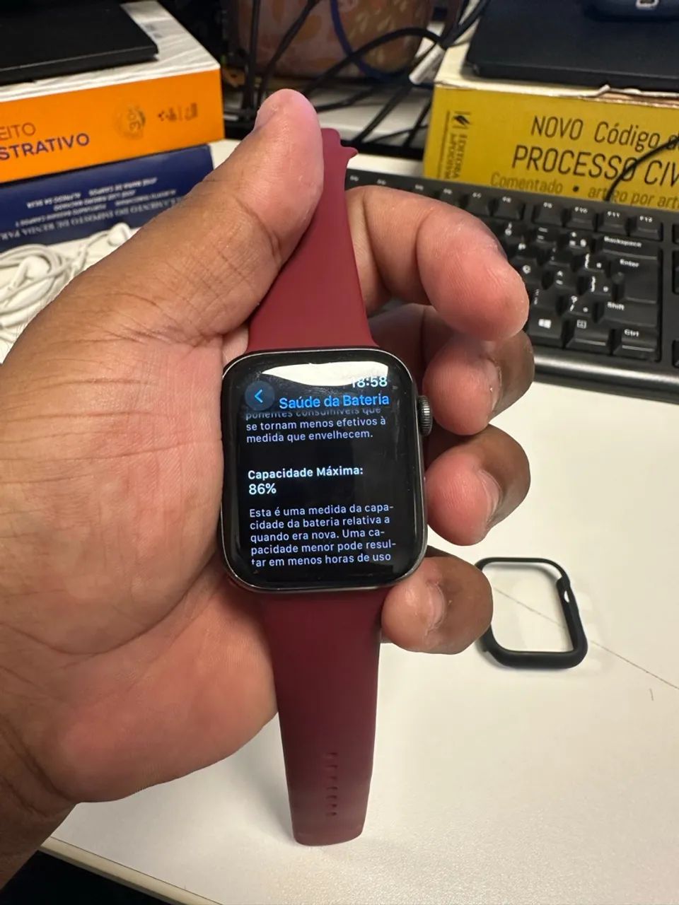 Apple Watch S4 - 44mm - EXCELENTE ESTADO  - Foto 2