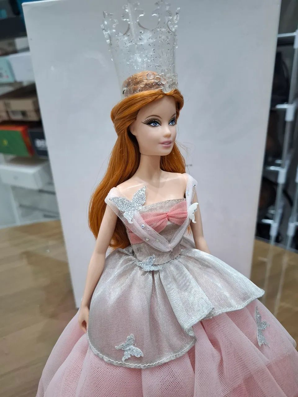 Boneca barbie collector o mágico de oz glinda - Foto 4