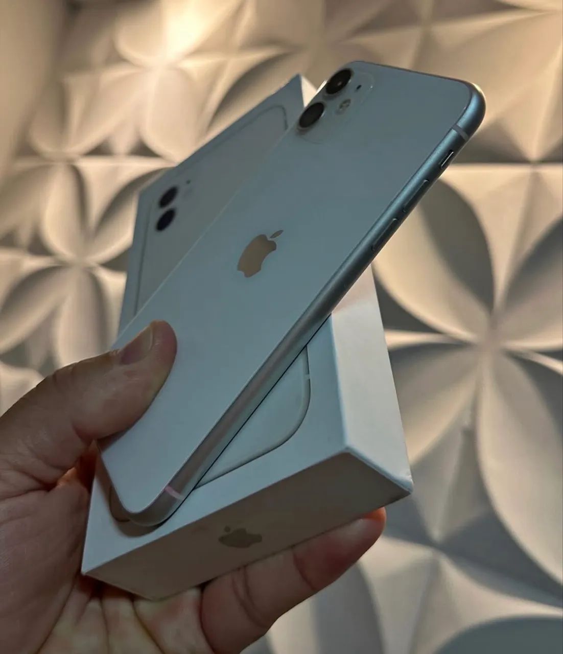 iPhone 11 64gb, branco - Foto 2