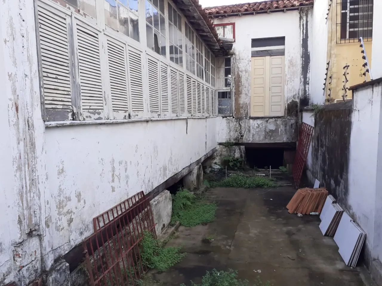 VENDO OU TRANSFIRO - Foto 2