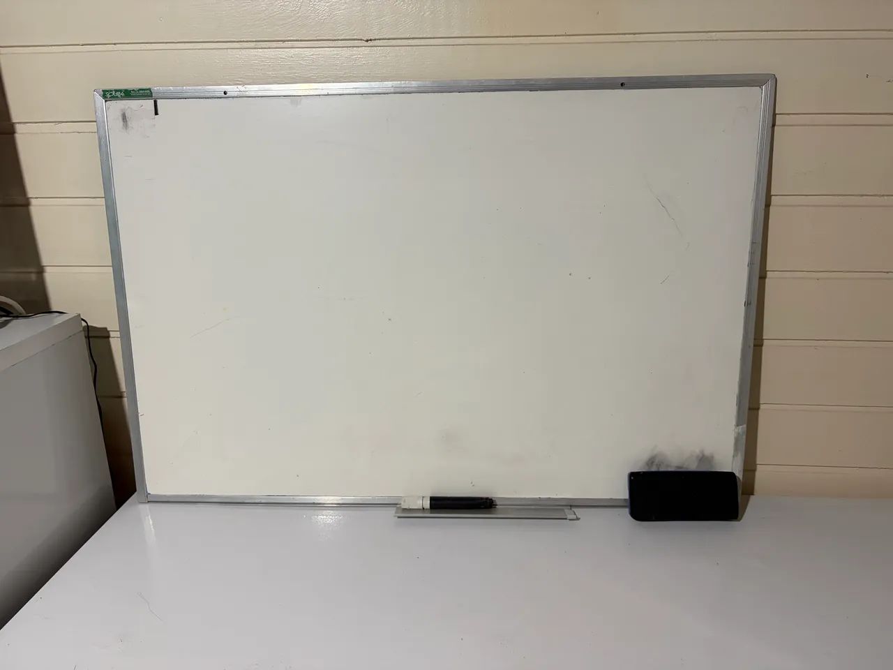 Quadro/lousa para recados 90x60 - Foto 3