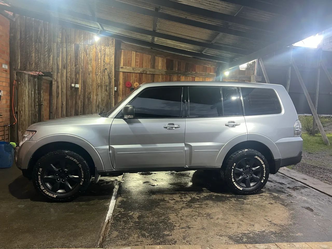 Mitsubishi Pajero Pajero Full GLS/GLS/PKHPE 3.2 Dies.TI 5p 2009