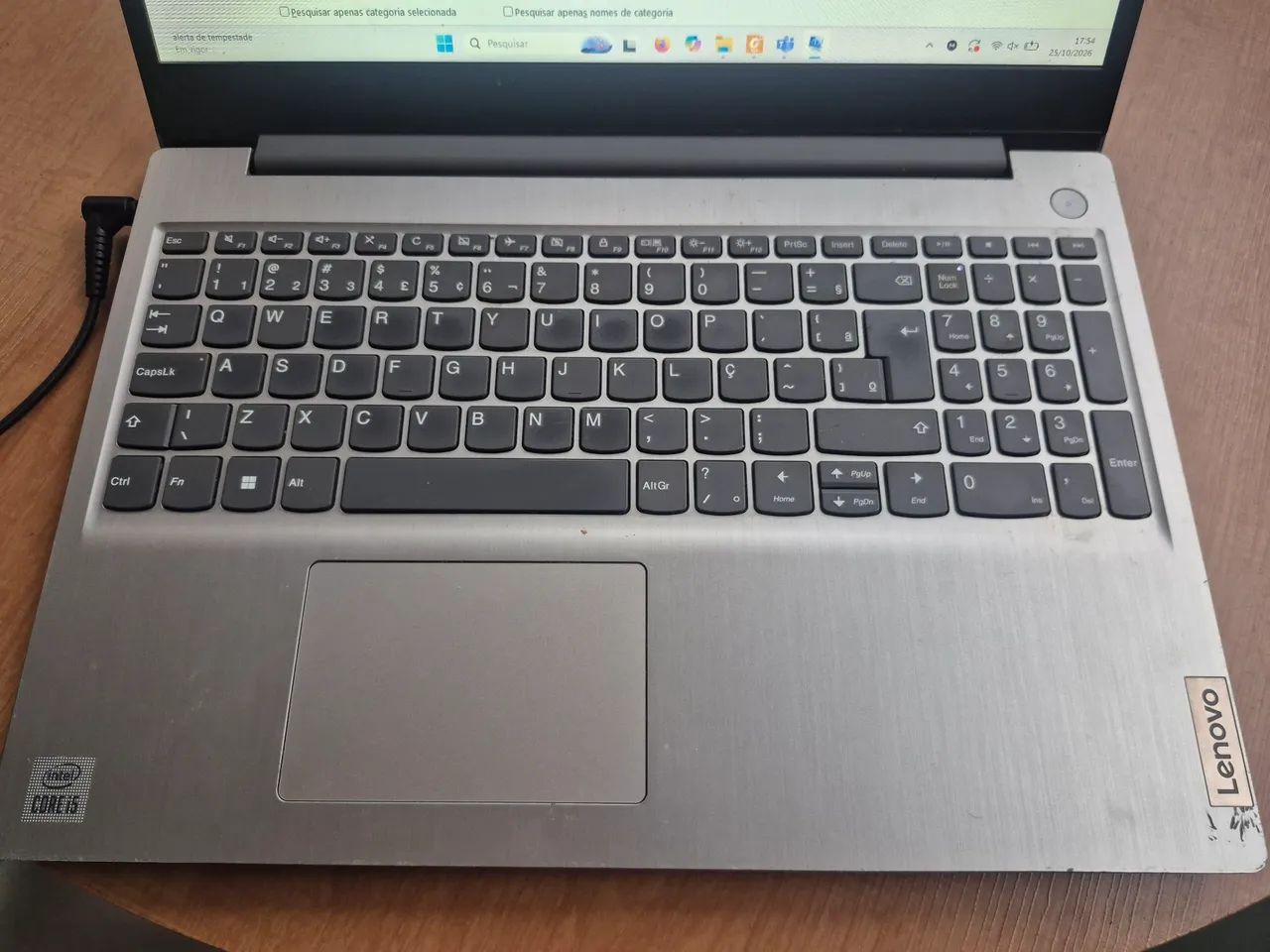 Laptop Core I5 / 8GB / SSD 256 - Foto 4
