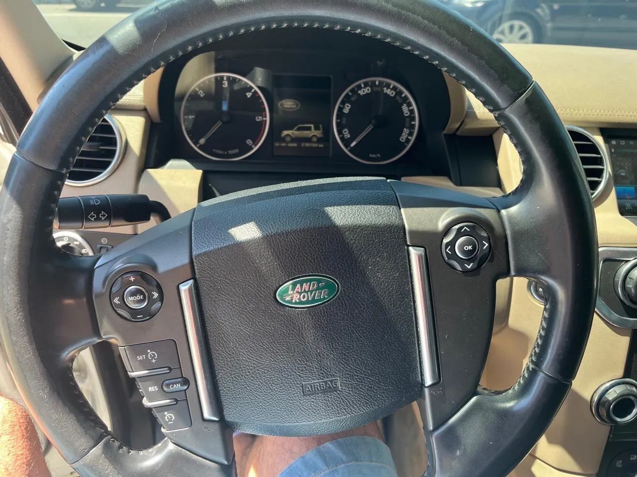 Land Rover Discovery 4 - Foto 4