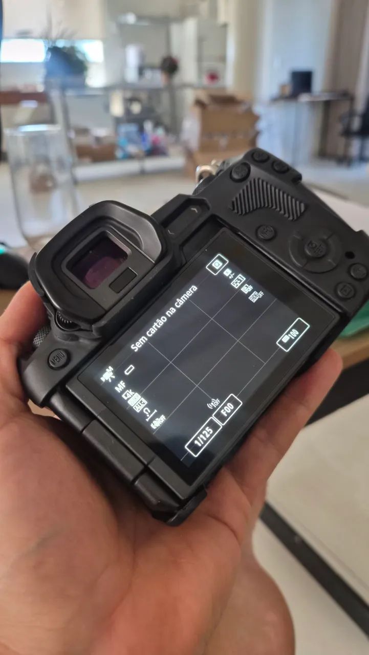 Canon EOS R - Foto 2