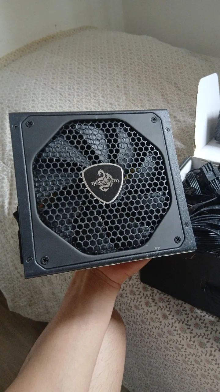 Fonte gt 750 mais placa mae 