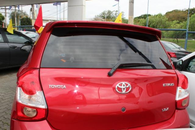 Toyota Etios - Foto 5