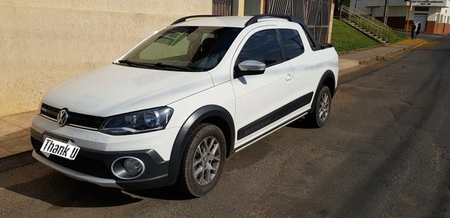 Vendo saveiro cross CD 2016 única dona