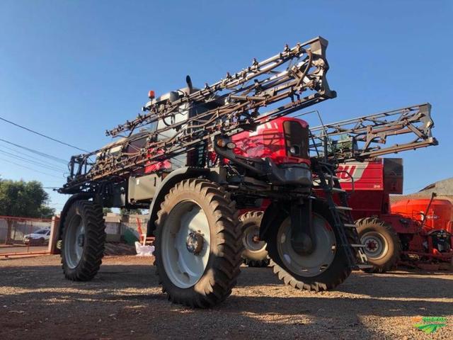 Vendo autopropelido massey ferguson