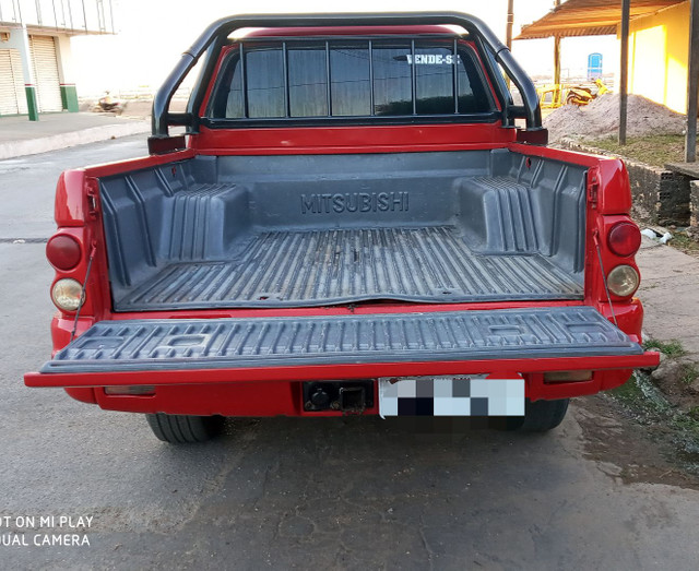 Vende se L200 Sport hpe diesel Automatica - Foto 5