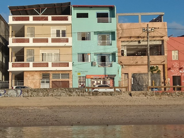 Apartamento na Orla da Ribeira Excelente
