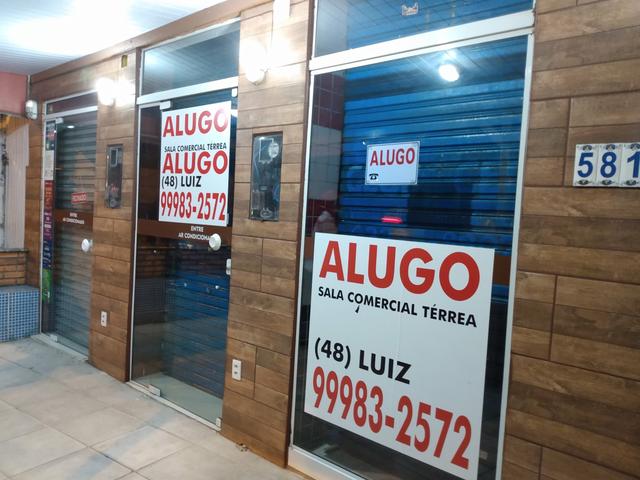 Alugo excelente sala comercial térrea na rua geral da agrônomica - Foto 14
