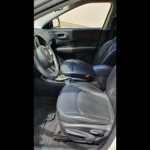 Vende-se Jeep Compass 2.0 Sport 4×4 - Foto 3