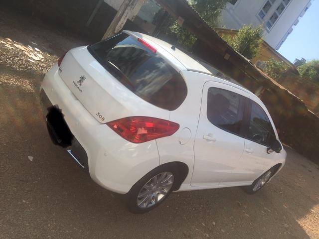 Peugeot 308 1.6 Active Flex Manual com Teto Panorâmico 2013/2014 - Foto 4