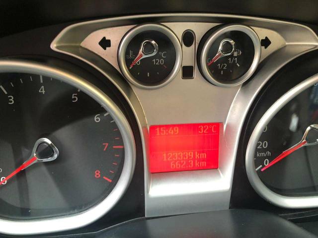 Focus sedan 2.0 automático - Foto 4