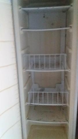 Freezer vertical 220 v - Foto 2