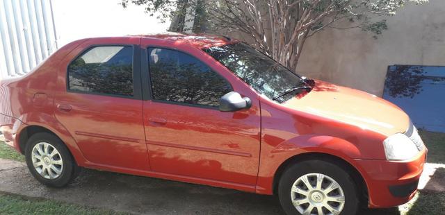 Carro Logan Renalt 2010/2011