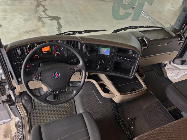 Scania R 510 6x4, 18/19, Higline Streamline, Freio Retarder - Top de Linha - Foto 15