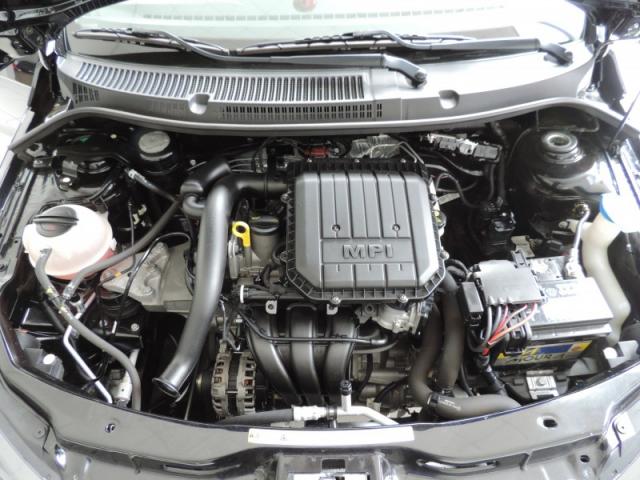 VOLKSWAGEN GOL 1.0 12V MPI TOTALFLEX TRENDLINE 4P MANUAL - Foto 12