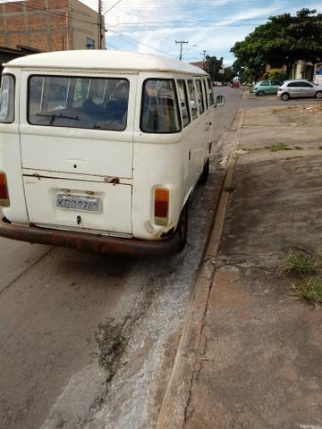 Vendo uma kombi - Foto 5