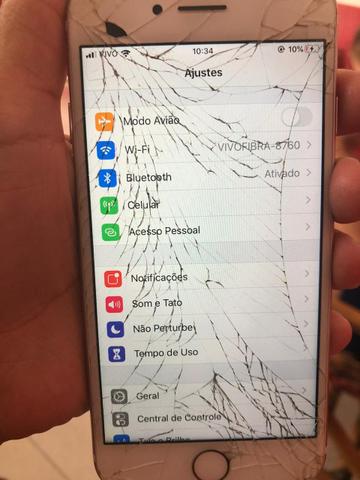 IPhone 7 única dona ! Tela trincada não interfere em nada - Foto 2